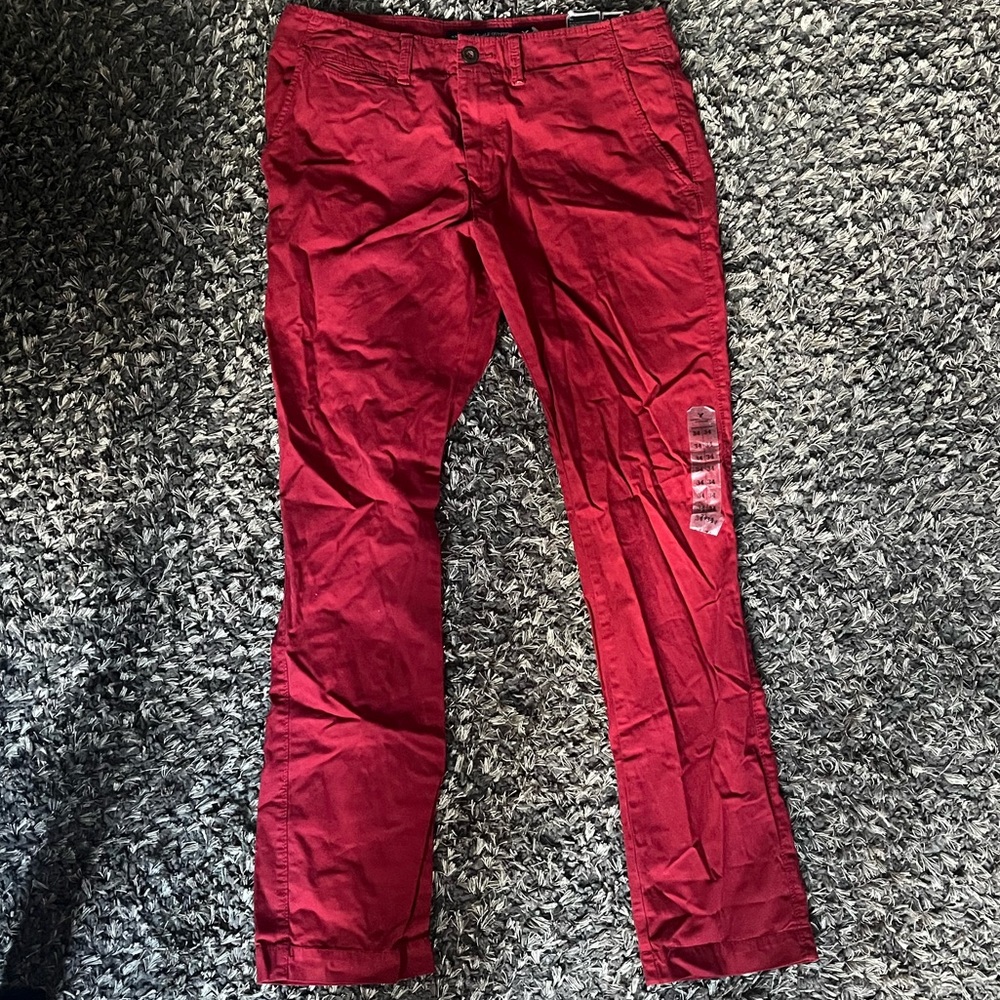 Red American Eagle pants